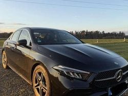Schwarz Gebraucht 2024 Mercedes A200 AMG line Limousine | 28.000 € (Guter Preis)