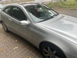 Grau Gebraucht 2002 Mercedes C230 Coupé | 1.600 € (Guter Preis)