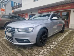 Silber Gebraucht 2015 Audi A4 Attraction Kombi | 9.999 € (Guter Preis)