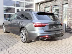 Grau Gebraucht 2024 Audi A4 S-Line Kombi | 35.490 € (Fairer Preis)