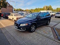 Caspian blue / metallic Gebraucht 2012 Volvo XC70 Pro Kombi | 11.990 €