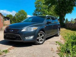 Grau Gebraucht 2007 Ford Mondeo Kombi | 1.900 € (Etwas zu teuer)