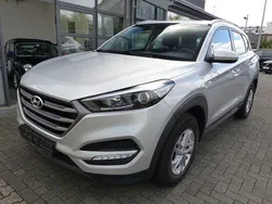 Silber Gebraucht 2018 Hyundai Tucson Classic SUV | 13.990 € (Fairer Preis)