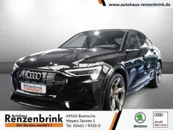 Schwarz Gebraucht 2022 Audi e-tron Ambiente SUV | 54.247 € (Etwas zu teuer)