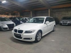 Weiß Gebraucht 2009 BMW 318 Comfort Edition Kombi | 3.490 € (Guter Preis)