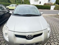 Grau Gebraucht 2007 Toyota Auris Limousine | 5.200 € (Fairer Preis)