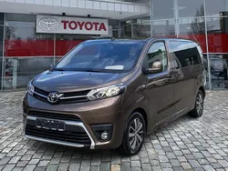 Barriquebraun metallic Gebraucht 2022 Toyota Proace Verso Kombi | 29.990 € (Superpreis)