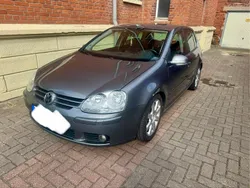 Grau Gebraucht 2006 VW Golf V Limousine | 3.500 € (Fairer Preis)