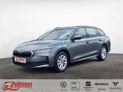 Grau Neu 2025 Skoda Octavia Essence Kombi | 29.445 € (Superpreis)