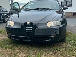 Schwarz Gebraucht 2003 Alfa Romeo 147 Kleinwagen | 1.300 € (Fairer Preis)