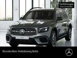 Grau Gebraucht 2025 Mercedes GLB200 AMG SUV | 44.300 € (Fairer Preis)