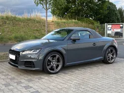 Grau Gebraucht 2019 Audi TT Roadster Sport Cabrio | 33.499 € (Etwas zu teuer)