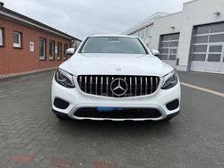 Weiß Gebraucht 2016 Mercedes GLC250 SUV | 19.500 € (Etwas zu teuer)