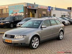 Grau Gebraucht 2003 Audi A4 Kombi | 1.200 € (Guter Preis)