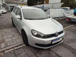 Silber Gebraucht 2011 VW Golf VI Trendline Kombi | 3.499 € (Fairer Preis)