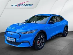 Blau metallic Gebraucht 2022 Ford Mustang Mach-E SUV | 33.290 € (Superpreis)