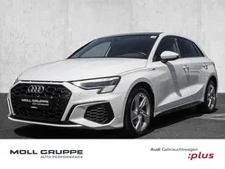 Ibisweiß Gebraucht 2022 Audi A3 Sportback e-tron S-Line Limousine | 30.980 € (Etwas zu teuer)