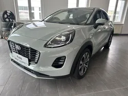 Grau Neu 2025 Ford Puma Titanium SUV | 31.390 € (Teuer)