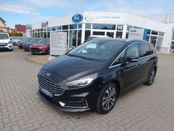 Schwarz Gebraucht 2020 Ford S-MAX Titanium Van / Kleinbus | 29.990 €