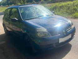 Blau Gebraucht 2006 Renault Clio II Campus Kleinwagen | 1.750 € (Teuer)