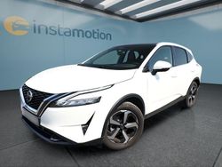 Weiß Gebraucht 2021 Nissan Qashqai SUV | 23.799 € (Fairer Preis)