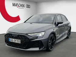 Daytonagrau perleffekt Gebraucht 2024 Audi RS3 Sportback Premium Kleinwagen | 65.840 € (Teuer)