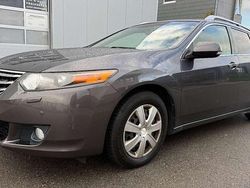 Grau Gebraucht 2008 Honda Accord Kombi | 7.800 €