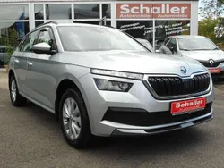 Brilliantsilber metallic Gebraucht 2020 Skoda Kamiq Ambition SUV | 17.990 €