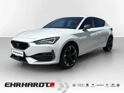 Weiß Gebraucht 2022 Cupra Leon Limousine | 24.789 € (Guter Preis)