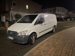 Weiß Gebraucht 2012 Mercedes Vito Van / Kleinbus | 8.900 €