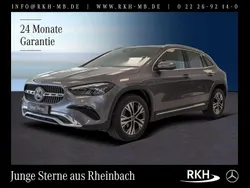 Grau Gebraucht 2024 Mercedes GLA180 Progressive SUV | 34.950 € (Guter Preis)