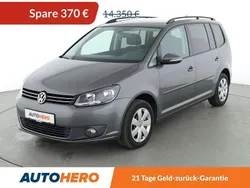 Grau Gebraucht 2015 VW Touran Comfortline Van / Kleinbus | 13.980 € (Fairer Preis)