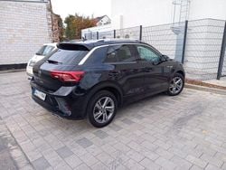 Schwarz Gebraucht 2023 VW T-Roc R-line SUV | 20.300 € (Superpreis)