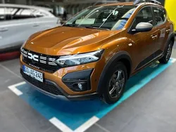 Orange Gebraucht 2023 Dacia Sandero Expression Kleinwagen | 16.490 € (Fairer Preis)