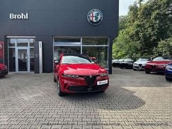 Rot Gebraucht 2024 Alfa Romeo Tonale SUV | 41.500 € (Teuer)
