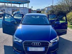 Blau Gebraucht 2013 Audi A3 Sportback Ambiente Limousine | 9.000 €