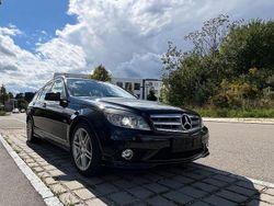 Schwarz Gebraucht 2009 Mercedes C250 AMG Kombi | 10.000 € (Teuer)
