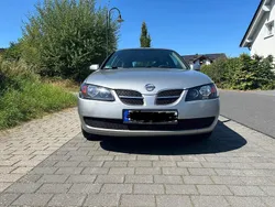 Silber Gebraucht 2003 Nissan Almera Comfort Kleinwagen | 2.200 € (Fairer Preis)