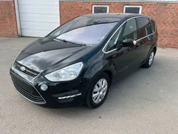 Schwarz Gebraucht 2010 Ford S-MAX Titanium Van / Kleinbus | 3.900 € (Etwas zu teuer)