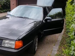Schwarz Gebraucht 1988 Audi 100 Sport Kombi | 4.499 €