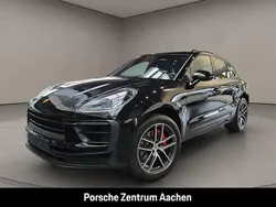Schwarz Gebraucht 2024 Porsche Macan S SUV | 88.200 € (Teuer)