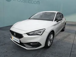 Weiß Gebraucht 2021 Seat Leon FR Limousine | 22.140 € (Fairer Preis)