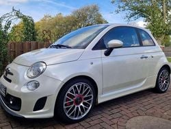 Weiß Gebraucht 2009 Abarth 500 Basis Kleinwagen | 9.200 € (Fairer Preis)