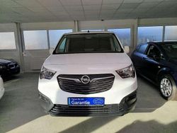 Jade weiss/arktis weiss Gebraucht 2019 Opel Combo Edition Van / Kleinbus | 11.352 € (Etwas zu teuer)