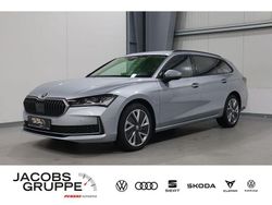 Silber Gebraucht 2024 Skoda Superb Selection Kombi | 34.995 € (Guter Preis)