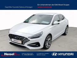Weiß Gebraucht 2021 Hyundai i30 Limousine | 16.760 € (Fairer Preis)