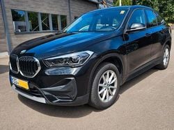 Schwarz Gebraucht 2019 BMW X1 Advantage SUV | 18.590 € (Guter Preis)