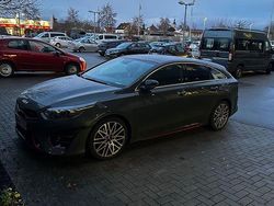 Grau Gebraucht 2022 Kia ProCeed Kombi | 24.500 € (Fairer Preis)