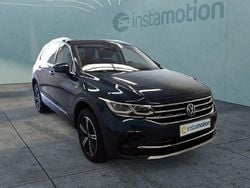 Blau Gebraucht 2021 VW Tiguan SUV | 35.530 € (Teuer)