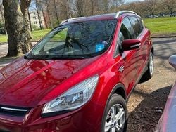 Rot Gebraucht 2016 Ford Kuga SYNC Edition SUV | 7.399 € (Guter Preis)